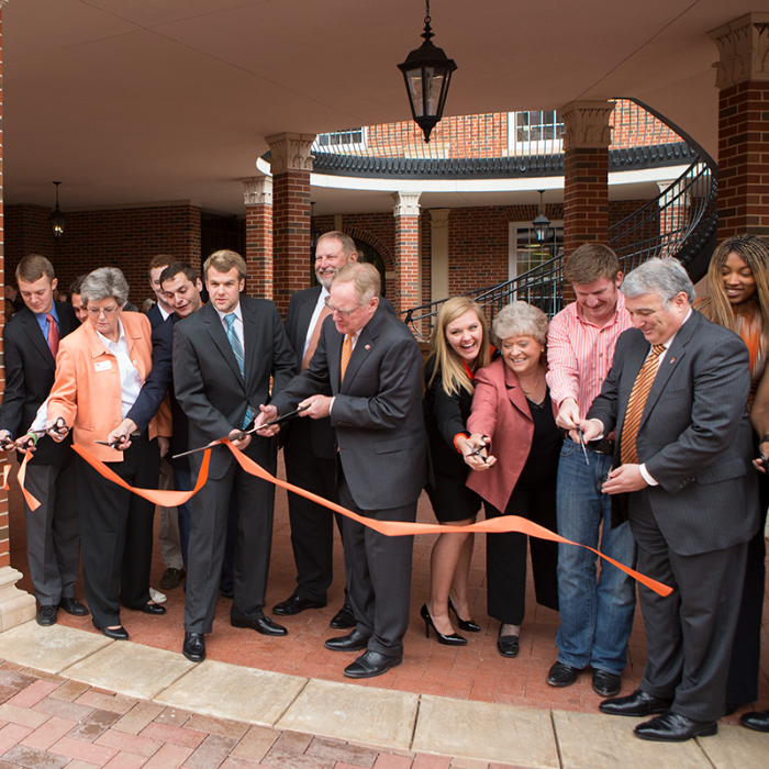Student Union ribbon cutting